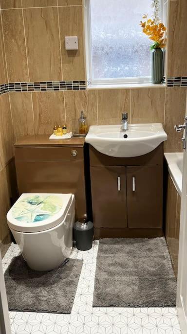 Cheerful 3 Bedroom Townhouse With Free Parking. Billericay Zewnętrze zdjęcie